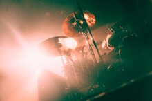 長谷川啓太（Dr, Cho / ドミコ）（撮影：稲垣ルリコ）