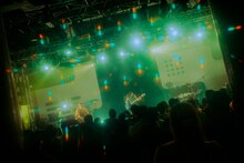 リーガルリリーのライブの様子。（撮影：稲垣ルリコ）