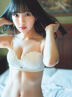 豊田萌絵 (c)藤原宏 / 週刊プレイボーイ