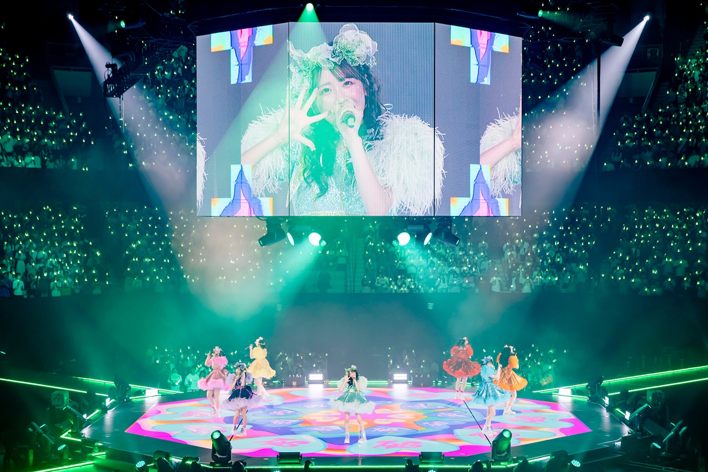 「FRUITS ZIPPER 2nd ANNIVERSARY 超めでたいライブ～NEW KAWAII～」の様子。