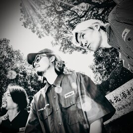 the telephonesと夜の本気ダンス、“ディスコの日”に日本一踊れるダンスロックパーティ