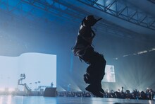 kZm（Photo by Yokoyama Masato）