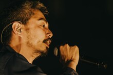 鎮座DOPENESS（Photo by Yokoyama Masato）