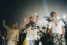 左からYoung Coco、千葉雄喜、Jin Dogg。（Photo by renzo masuda）