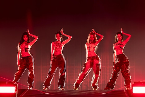 「ITZY 2ND WORLD TOUR ＜BORN TO BE＞in JAPAN」の様子。（撮影：田中聖太郎写真事務所）