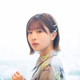 松田好花、涙あり奇跡ありの写真集撮影を振り返る 日向坂46は「切磋琢磨し合える関係に」
