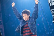 SixTONESの東京・東京ドーム公演に登場した浜田雅功（ダウンタウン）。(c)TBS