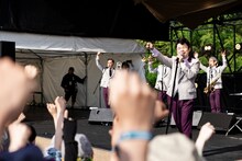 在日ファンクのステージの様子。