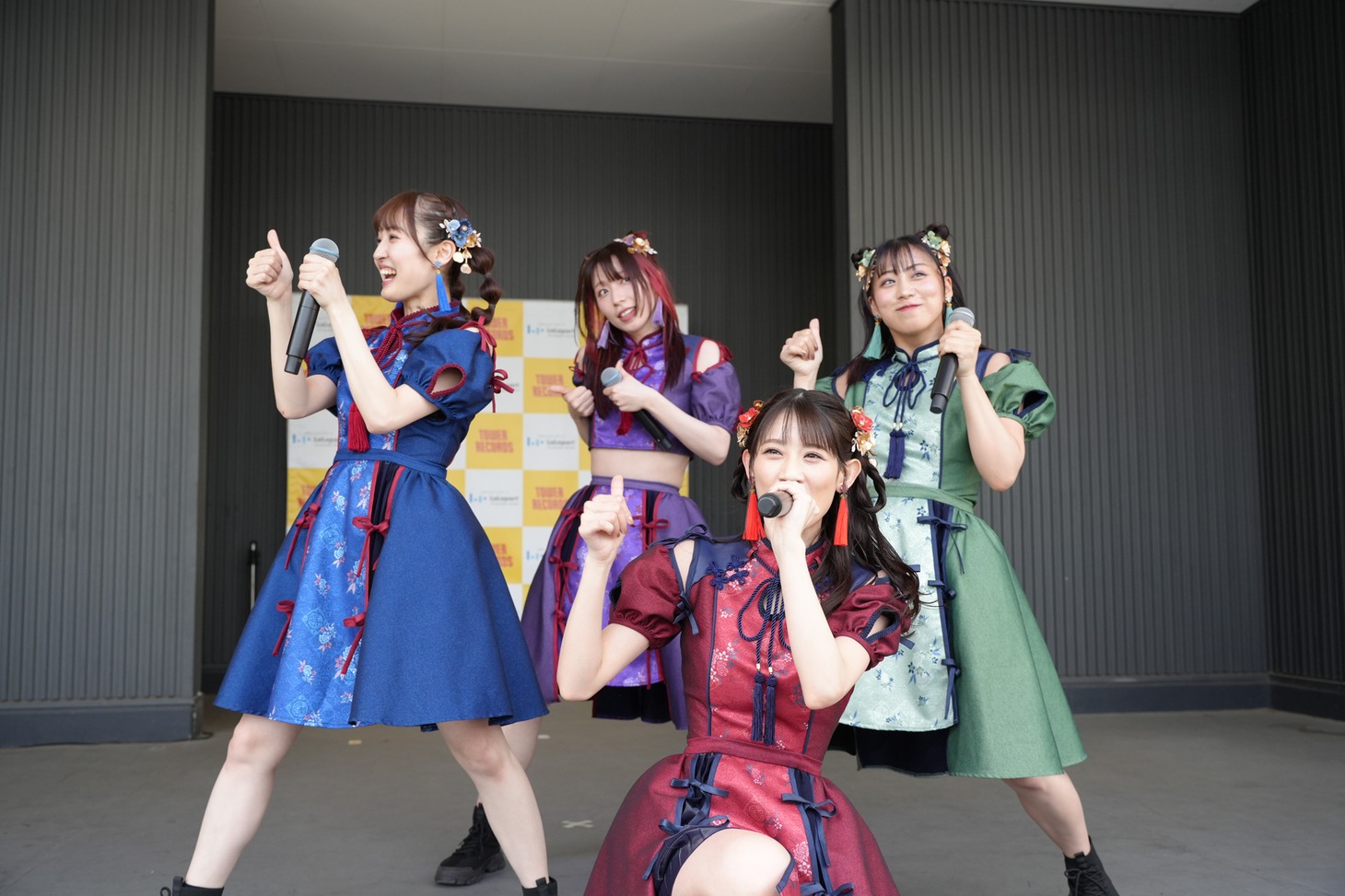 TEAM SHACHI