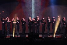 「SEVENTEEN TOUR 'FOLLOW' AGAIN TO JAPAN」日産スタジアム公演の様子。(P)&(C) PLEDIS Entertainment