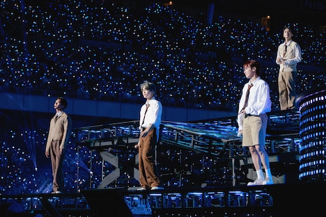 「SEVENTEEN TOUR 'FOLLOW' AGAIN TO JAPAN」日産スタジアム公演の様子。(P)&(C) PLEDIS Entertainment