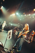 yonige「a familiar empire tour」東京公演の様子。（Photo by uuworks）