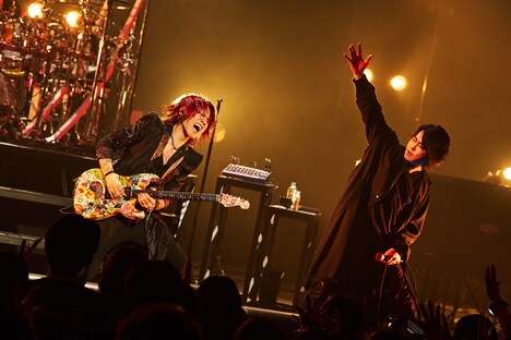 「BRAND NEW CHAOS」の様子。（撮影：田辺佳子）