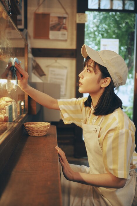 「週刊少年サンデー」2024年27号より江端妃咲（Juice=Juice）掲載カット。