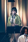 華波（Sax, Cl）（撮影：藤井拓）