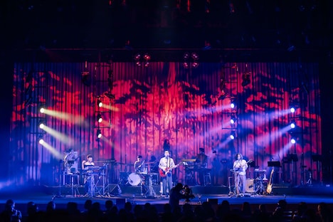 「KIRINJI 25th ANNIVERSARY LIVE」の様子。（撮影：藤井拓）