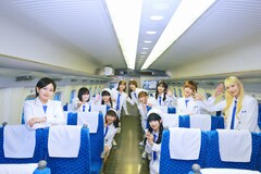 「灰toダイヤモンド / Go City Go / フックの法則」プロモーションの様子。