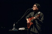 堀込高樹（Vo, G）（撮影：藤井拓）