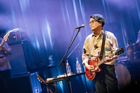 堀込高樹（Vo, G）（撮影：藤井拓）