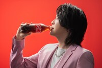 テレビCM「Coke STUDIO 魔法のはじまり」編の撮影の様子。