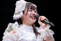 楽しそうな仲村悠菜。