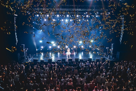 「仲村悠菜生誕ソロライブ『純喫茶ミルクティー～2杯目～』」の様子。