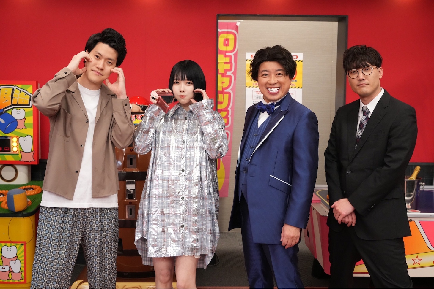 「バチェ田バチェ男」より。左から粗品、あの、松尾駿、菊田竜大。(c)フジテレビ