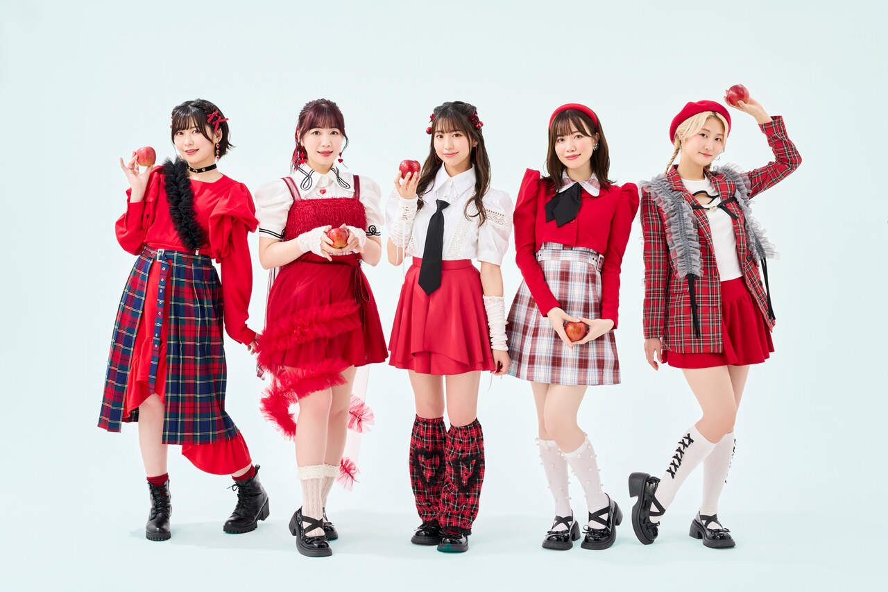 ARCANA PROJECT。左端が空野青空。