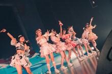 アンスリューム「夏恋予防セッシュ!!!!!!!」の様子。（撮影：真島洸）