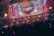 アンスリューム「夏恋予防セッシュ!!!!!!!」の様子。（撮影：真島洸）