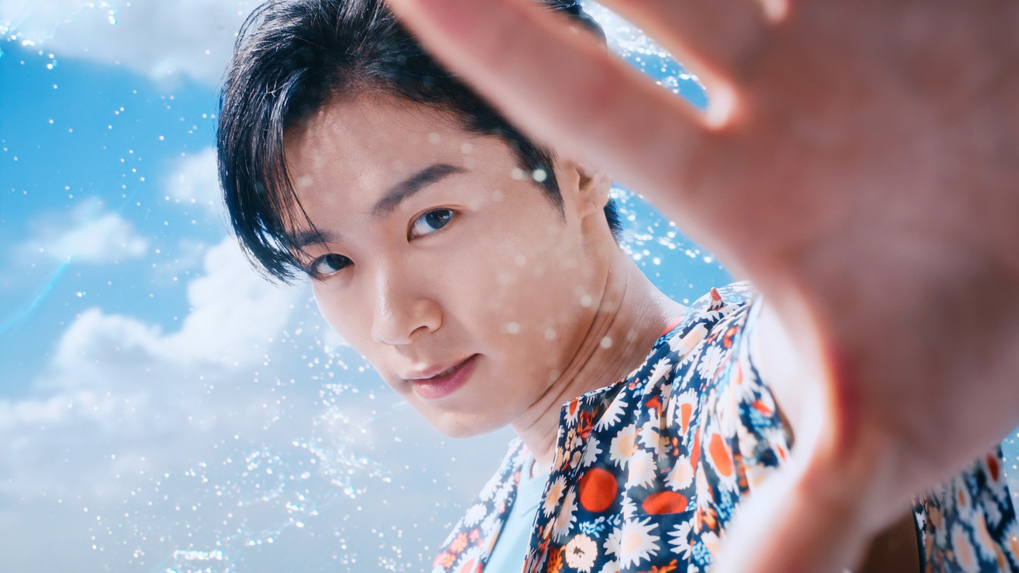 「VAAM SMART FIT WATER SPARKLING」新 Web CM「Move！動き出せ！」編より。