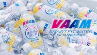 「VAAM SMART FIT WATER SPARKLING」新 Web CM「Move！動き出せ！」編より。