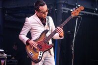 川上つよし（B）（撮影：仁礼博）