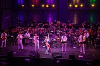 「東京スカパラダイスオーケストラ×ビルボードクラシックスat 河口湖ステラシアター」の様子。（撮影：仁礼博）