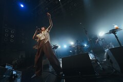 柴田聡子のバイブスが爆発、自身を解き放ったアルバムの完成とともにライブもネクストレベルへ