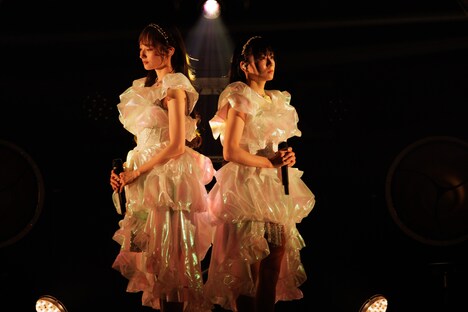 「ClariS SPRING TOUR 2024 ～Tinctura～」最終公演の様子。