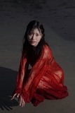 「初夏 UIKA 石原夏織 1st 写真集」より。(撮影:木村智哉)
