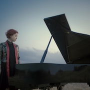 梶浦由記の映像作品「Kaji Fes.2023」完全生産限定盤の追加生産が決定