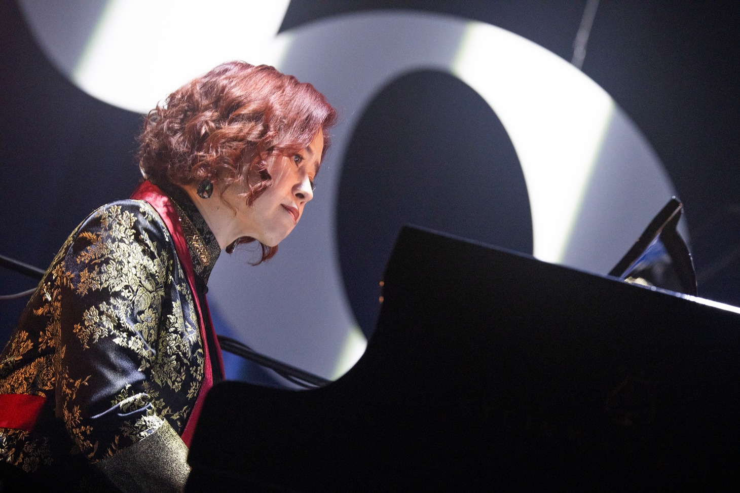 「Yuki Kajiura LIVE vol.＃20～日本語封印20th Special～」初日公演の様子。