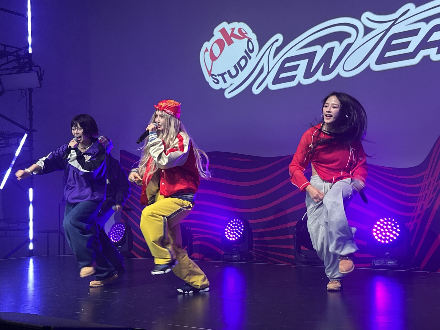 NewJeans