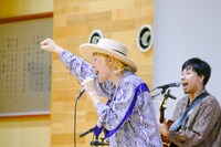 吉田山田（写真提供：日音）