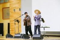 吉田山田（写真提供：日音）