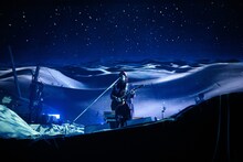 「Tele Live Tour 2024『箱庭の灯』」東京・日本武道館公演の様子。（撮影：太田好治）