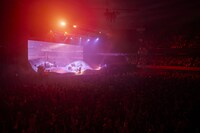 「Tele Live Tour 2024『箱庭の灯』」東京・日本武道館公演の様子。（撮影：太田好治）