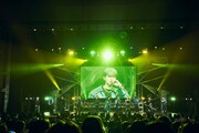 「Lemon Candy」のステージの様子。 (c)LAPONE Entertainment
