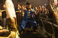 フロアでパフォーマンスする早乙女光（Dance & Scream / 氣志團）（Photo by MAYUMI）