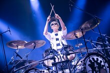 叶亜樹良（Dr / 氣志團）（Photo by MAYUMI）