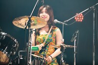 かほキッス（Dr / おとぼけビ～バ～）（Photo by MAYUMI）