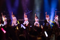 NARLOW「1st Oneman Live『Reverse』」の様子。