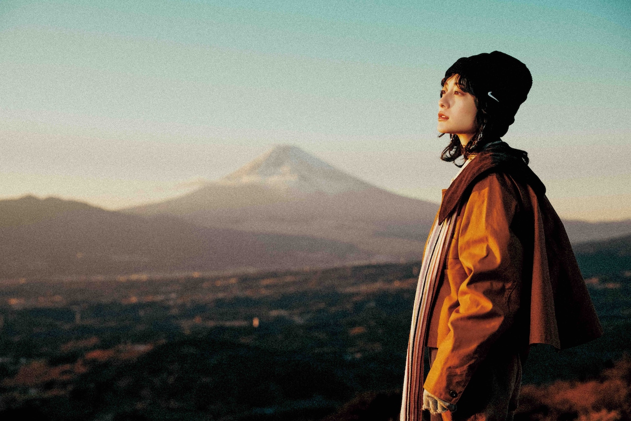 ExWHYZ・mikinaの初ソロ写真集発売、もしも世界で1人だけになったら